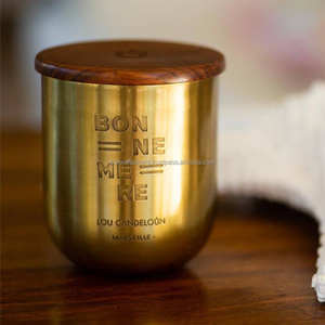 Envase y Tarro de Cobre Personalizado Hecho a Mano para Velas Aromáticas de Lujo, Cilíndrico, Mate, de 16 oz, para Uso Religioso Navideño - Product Image 2