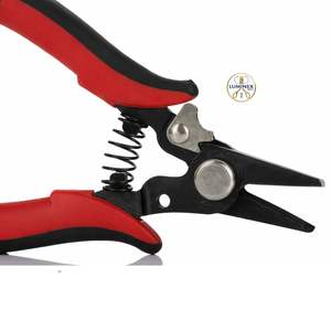 ชุดเครื่องมือปอกสายไฟและตัดสายเคเบิลแบบกันลื่นเคฟลาร์ ขนาด 0.125 ถึง 3 มม. ความยาวรวม 145 มม. หมายเลขสินค้า RS 249-8644 ผู้ผลิต - Product Image 2