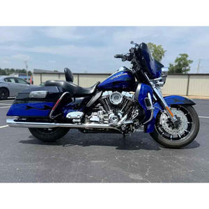 Harley-Davidson CVO Ultra Classic Electra Glide Cruiser Luxury Touring High Performance Motorcycle d'occasion de 2011, origine américaine, à vendre - Product Image 1