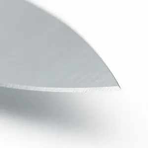 Cuchillo de Chef Clásico de 8 Pulgadas con Hoja Plateada Curvada y Mango Negro Remachado, Cuchillo de Cocina para Cortar Frutas y Verduras en Rodajas y en Cubos, para Cocinar en Casa - Product Image 5