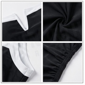 Ensemble de yoga 2 pièces imprimé papillon bleu avec finition dorée, body à col en V profond et jupe portefeuille longueur genou - Product Image 4