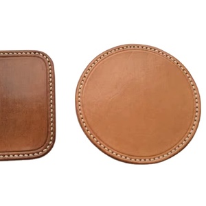 Vente chaude de sous-verres en cuir PU de qualité supérieure sous-verres imperméables et antidérapants pour boissons ensemble de 6 décorations pour la maison élégantes et durables - Product Image 1