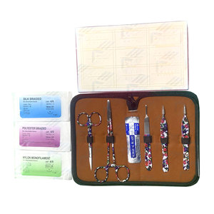 Kit de Suture pour l'Entraînement Chirurgical – Ressources Pédagogiques pour Étudiants en Médecine, Anatomie et Biologie – Tapis de Suture pour la Science Médicale - Product Image 1