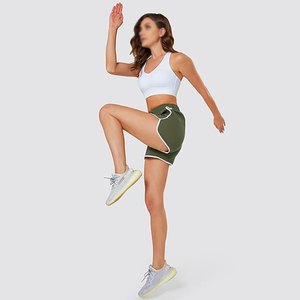 Shorts de sport pour femmes en polyester vert avec bordure contrastée, shorts de yoga avec cordon de serrage, poche latérale, séchage rapide, respirant, shorts de course - Product Image 5