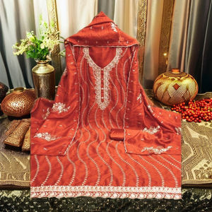 Exclusivo Conjunto de Traje de Mujer sin Costuras en Falsa Georgette con Bordado, Manga Larga, Antiencogimiento, Salwar Kameez Indio, Sari para Boda - Product Image 1