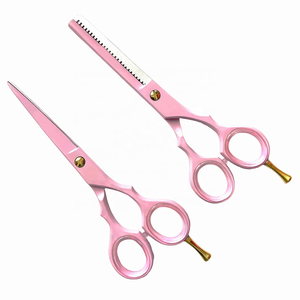 ชุดกรรไกรตัดผมมือขวา Kounain Professional คมกริบ ผลิตจากเหล็กกล้าไร้สนิมญี่ปุ่น 420 ด้ามจับขนาดกลาง สำหรับซอยผม - Product Image 2