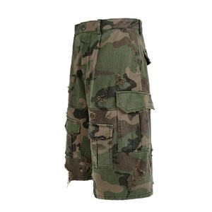 Pantalones Cortos Cargo de Mezclilla con Camuflaje 100% Algodón Personalizados, 6 Bolsillos, Estilo Urbano Holgado, Desgastado, para Hombre - Product Image 2
