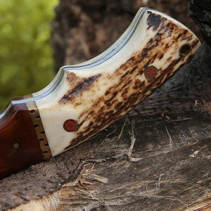 Couteau pliant artisanal en acier Damas à lame droite, manche en bois, multifonctionnel, pour usage quotidien en extérieur, style Tracker, utilitaire - Product Image 4