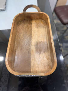 Elegante bandeja rectangular de madera personalizada para servir desayuno en la cama, refrigerios, bebidas, té, café, artesanías de madera en venta. - Product Image 6