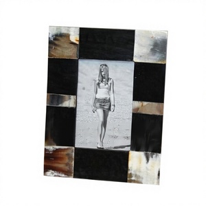 กรอบรูปทำจากเขาสัตว์ธรรมชาติของอินเดีย วัสดุออร์แกนิก ขัดเงา กันน้ำ ตกแต่งสไตล์โบราณ รูปทรงตามธีม ของตกแต่งบ้าน B.S - Product Image 2