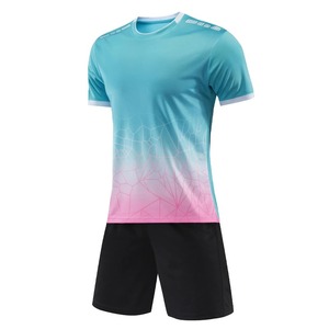 Conjunto de Uniforme de Fútbol Sublimado Personalizado en Morado y Negro, para Adultos, Unisex, de Poliéster Transpirable, con el Número 00 Impreso - Product Image 1