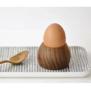 Недорогие пасхальные деревянные чашки для яиц с натуральным цветом, украшенные вашим яйцом, с привлекательным дизайном держателя для чашек оптом