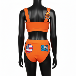 Conjunto de Bikini Premium para Mujer, 225 GSM, Nailon y Spandex, Color Naranja, Estilo Deportivo, Logotipo con Apliques Termoadhesivos - Product Image 2