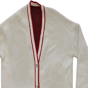 Logos personnalisés sur des pulls à col en V de haute qualité pour les sororités/fraternités/écoles/collèges/universités, logos brodés sur des cardigans en tricot. - Product Image 2