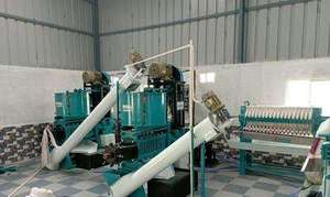 Commercial 3 Ton Multi Seeds <b>Oil</b> Expeller <b>Machine</b> 6 Bolt Semi Automatic Heavy Duty Seed Crushing <b>Oil</b> Extraction <b>Press</b> Mill - Product Image 4