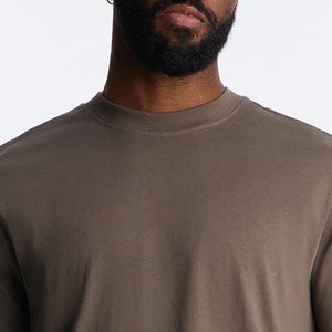 T-shirt uni décontracté pour homme, style urbain, construction durable, matériaux de haute qualité, collection été, pas cher - Product Image 2