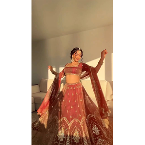 Diseño Elegante, Calidad Superior, la Mejor Colección de Ropa de Boda India, Lehenga Choli de Seda para Mujer a Bajo Precio - Product Image 1