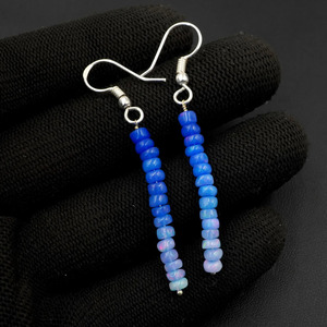 Boucles d'oreilles en opale d'Éthiopie naturelle bleue multicolore, argent 925, pierres précieuses arc-en-ciel - Product Image 1