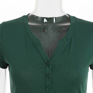 Camiseta de manga corta con cuello en V para mujer, transpirable, con estampado digital, tela de algodón, corte ajustado, para verano, informal, básica. - Product Image 3