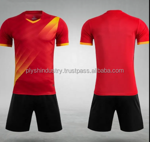 Uniforme de Fútbol Personalizado al por Mayor, 100% Poliéster, Económico, Conjunto Deportivo para Hombre, Transpirable, con Logotipo - Product Image 3