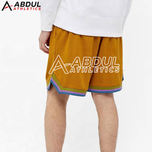 Pantalones Cortos Deportivos Ligeros de Malla para Hombre con Tela Flexible y Diseño Cómodo para Deportes y Uso Casual - Product Image 3