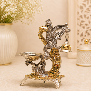 Lampe à huile Paon en argent et or faite à la main, Diya suspendu, cloche, art déco indien traditionnel, léger, décoratif, Mandir Diwali - Product Image 4