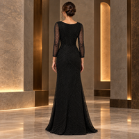 Robe de sirène noire à perles géométriques avec manches longues transparentes et décolleté en V |   Robe de soirée longue pour les occasions formelles