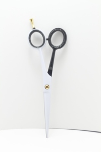 Ensemble de 2 ciseaux de barbier Picas, revêtement en titane noir, ciseaux à cheveux en acier inoxydable avec design décoratif en strass - Product Image 2