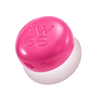 ลิปทินท์เนื้อพุดดิ้งแบบเบลอ สีเชอร์รี่ ของ Fwee Korean Cosmetics ใช้ได้ทั้งริมฝีปากและแก้ม เนื้อกำมะหยี่แมตต์ ให้ลุคเบลอแบบนุ่มๆ ติดทนนาน - Product Image 1