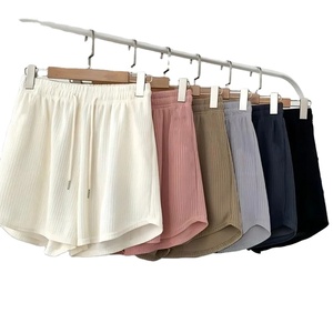 กางเกงขาสั้นสำหรับใส่วิ่งออกกำลังกายในยิมของผู้หญิงกางเกงลำลองขนาดใหญ่ขากว้างมีเชือกผูกเอวระบายอากาศได้ดีแห้งเร็ว - Product Image 4