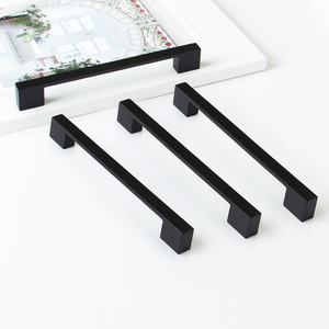 Poignée de meuble carrée en alliage de zinc noir mat, poignée de tiroir minimaliste pour armoire de cuisine, meuble de salle de bain, armoire, meubles - Product Image 1