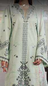 Ensemble 3 pièces Afrozeh Modern Party Anarkali Salwar Kameez Dupatta avec broderie Kari imprimée en coton infroissable - Product Image 4