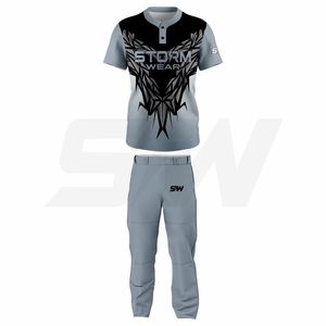 Uniforme de baseball personnalisé à marque privée, coupe athlétique, maillot de softball sublimé pour équipe, uniforme de baseball avec broderie et impression personnalisées - Product Image 4