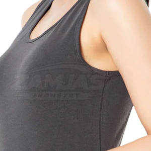 Camiseta sin Mangas para Mujer, Talla Grande, Color Sólido, Fabricada en Pakistán, para Entrenamiento de Verano, Gimnasio y Ejercicio - Product Image 3
