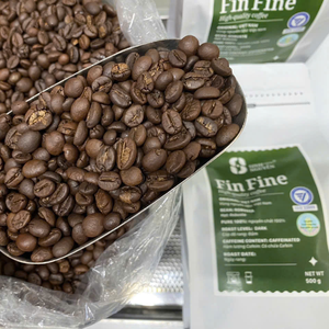 กาแฟพรีเมียมคุณภาพสูง 250 กรัม แบบถุงโปรโมชั่น ฟิลเตอร์พิน รสชาติเข้มข้น หอมกลิ่นช็อกโกแลต 100% โรบัสต้า คั่วเข้ม  ผู้ผลิต OEM จากเวียดนาม - Product Image 3