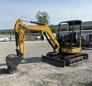 Oferta Especial: Excavadora de Orugas XE26U de Alto Rendimiento, Potente, Fiable y Compacta, Mini Máquina de Movimiento de Tierras con Motor de Alta Capacidad de Excavación - Product Image 1