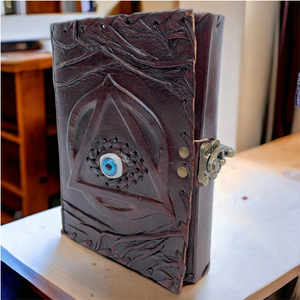 Carnet en cuir marron gaufré Triangle de l'Œil Maléfique, carnet gothique fait main, grimoire d'Halloween inspiré de Hocus Pocus - Product Image 2