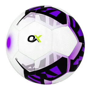 Balón de Fútbol Oxva Industries de Cuero PU Impermeable con Cámara de Butilo, Ligero y Ecológico para Entrenamientos y Partidos de Alto Rendimiento - Product Image 3