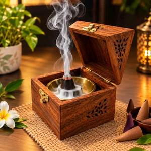 Brûleur d'encens aromatique en bois fait main, motif géométrique découpé, bol doré, Mabkhara, porte-bakhoor - Product Image 6