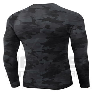 Polo homme uni personnalisé, manches longues, en coton mélangé, sans col, idéal pour un usage décontracté, produit OEM. - Product Image 2