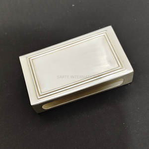 Funda Clásica de Latón para Cigarrillos, Porta Cigarrillos Metálico Duradero para Uso Doméstico, Funda de Latón Personalizada de Lujo para Cigarrillos - Product Image 6