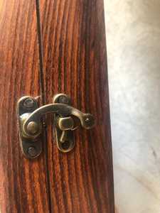 กล่องใส่เครื่องเทศไม้สไตล์แฮนด์เมด – กล่องมาซาลาดาบาห์งานฝีมืออินเดีย, กล่องจัดระเบียบในครัวสไตล์เรียบง่าย, ฝาแก้ว - Product Image 3