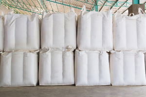 Sac Jumbo de qualité industrielle pour le transport de matériaux en vrac, sac FIBC durable, coutures renforcées, capacité de 500 à 2000 kg, sécurité 5:1 - Product Image 3