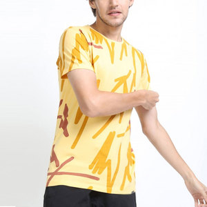 Camiseta de hombre de tela suave al tacto, estilo casual con ajuste flexible para mayor comodidad, en venta. - Product Image 1