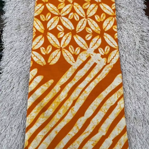 Auténtica Tela Africana de Cera Estampada de Kenia 100% Algodón para Artesanías Textiles, Prendas de Vestir y Diseño de Moda - Product Image 1