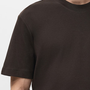Pull col rond pour homme de qualité supérieure, design élégant et tendance avec logo discret, prix usine avantageux. - Product Image 3