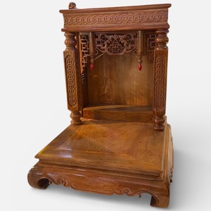 L'autel du dieu de la richesse et du dieu de la terre est sculpté dans du bois de Huong. - Product Image 4