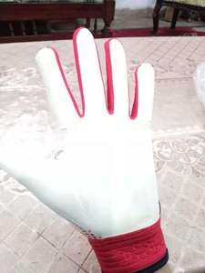 Guantes de Estilo Moderno a Precio Razonable, Guantes de Fútbol Americano con Logotipo Personalizado Impreso, Guantes Gaélicos al por Mayor - Product Image 4