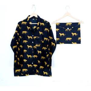 Pyjama de nuit pour femme, ensemble de pyjama de demoiselle d'honneur, chemise longue à col en V imprimée d'animaux, pyjama doux et confortable - Product Image 3