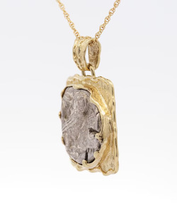 Vintage 18K Gold Plated Zinc Alloy Pendant With Natural Stone Bezel Setting Themed Charm Unisex Jewelry Gift - Product Image 1
